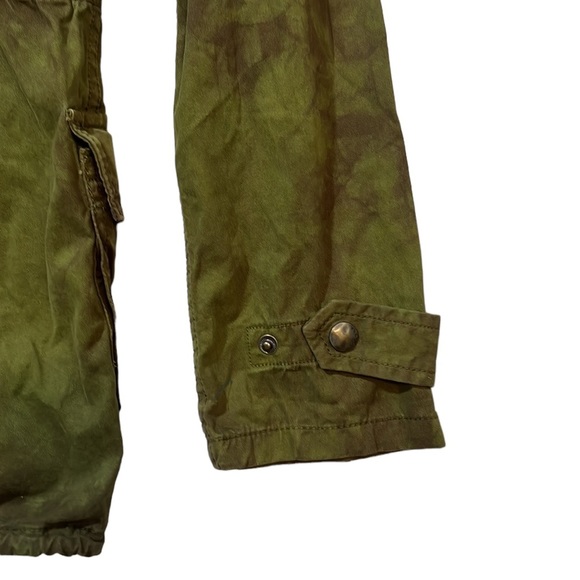 Aritzia Talula Trooper Jacket in Olive Green with a Tie Dye Wash SIze XXXS - Picture 7 of 8